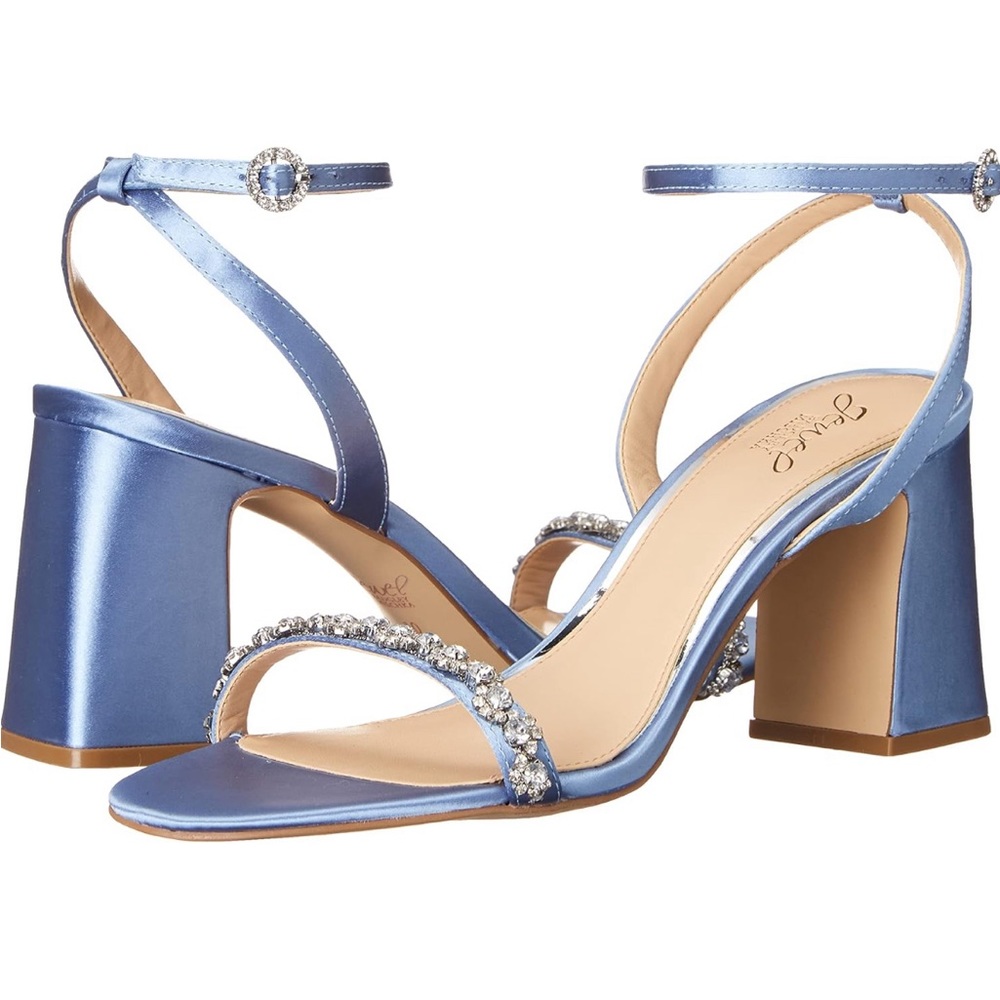 NIB Badgley Mischka “Alyna” Periwinkle Blue Heels